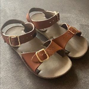 Saltwater surfer sandals